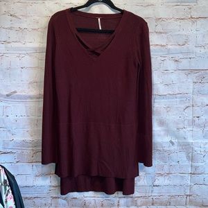 Free People Sweater Womens Small Red Burgundy Cross Cross Tunic Side Split Hem